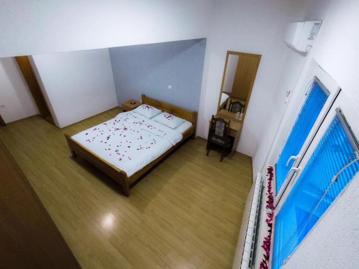 Motel Gas-Petrol Brcko Ngoại thất bức ảnh